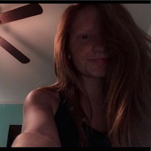 Meet your Posher, Blaire